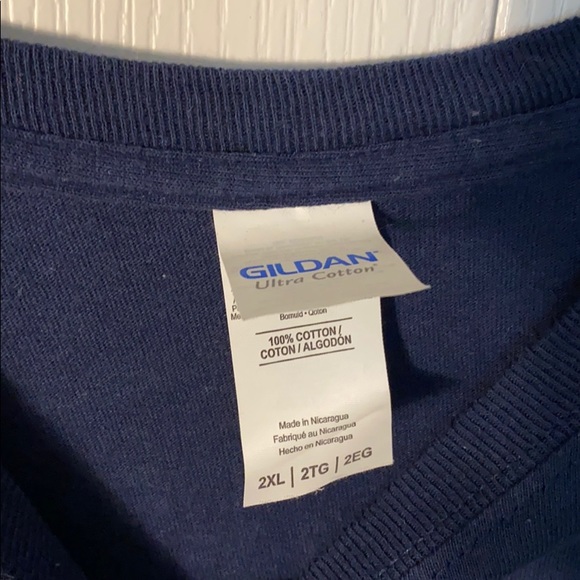 Gildan volunteer tee - Picture 2 of 2